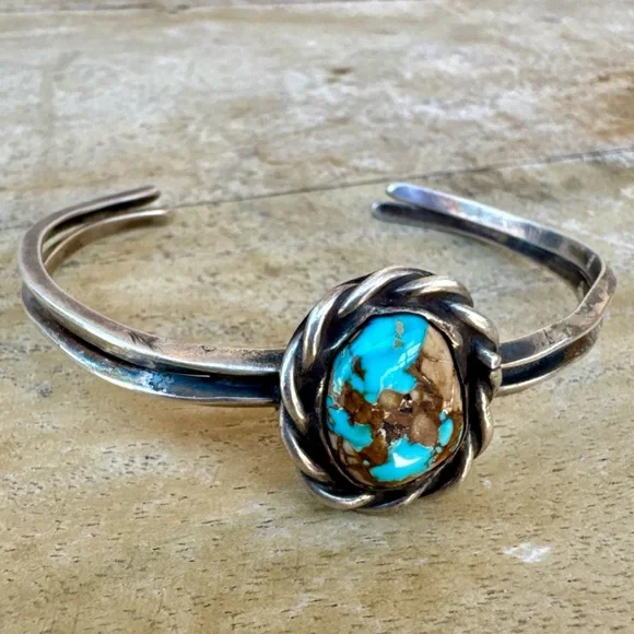 Vintage Turquoise Bangle Silver W/rope Design Bracelet Adjustable. Navajo Native - Picture 3 of 9